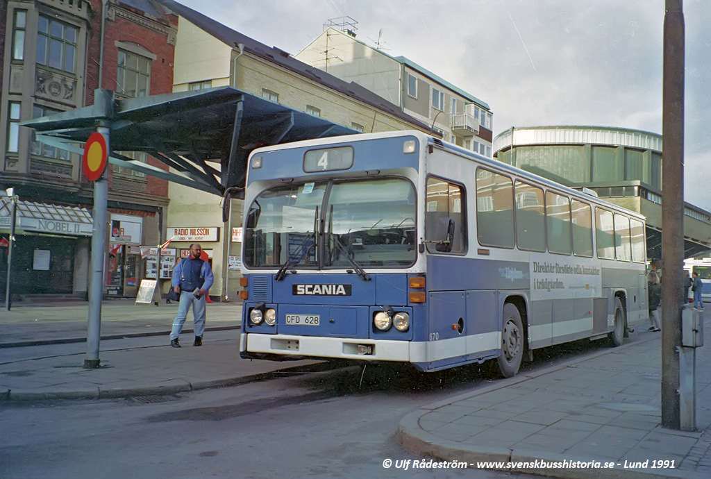 Narva, Scania CR112 № 573 AMJ