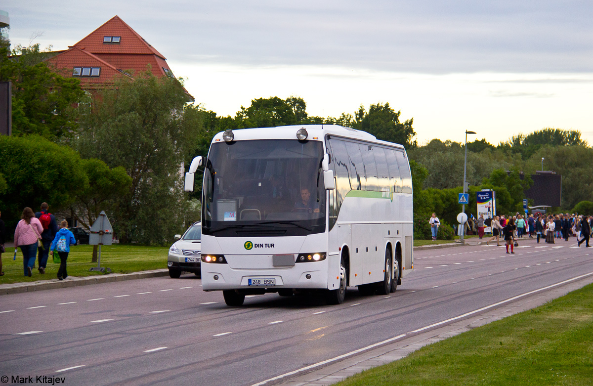Tartu, Volvo 9700HD № 248 BSN
Tallinn — XII noorte laulu- ja tantsupidu (Mina jään)