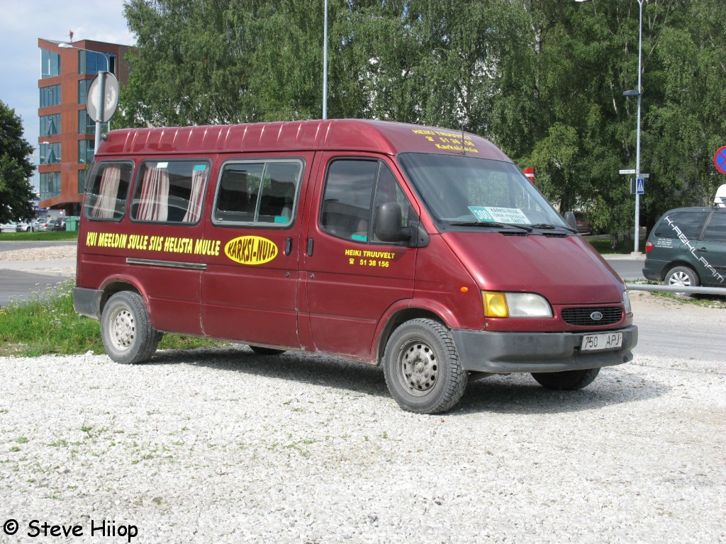 Viljandi, Ford Transit 130L № 750 APJ
