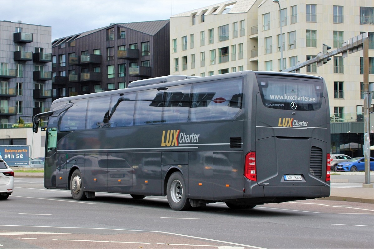 Tallinn, Mercedes-Benz Tourismo 15RHD-III № 105 BXN