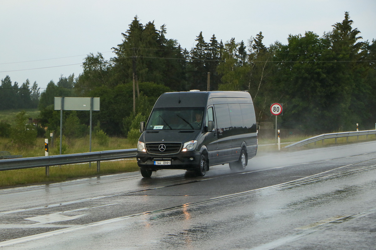 Tartu, Mercedes-Benz Sprinter 519CDI № 144 BNH