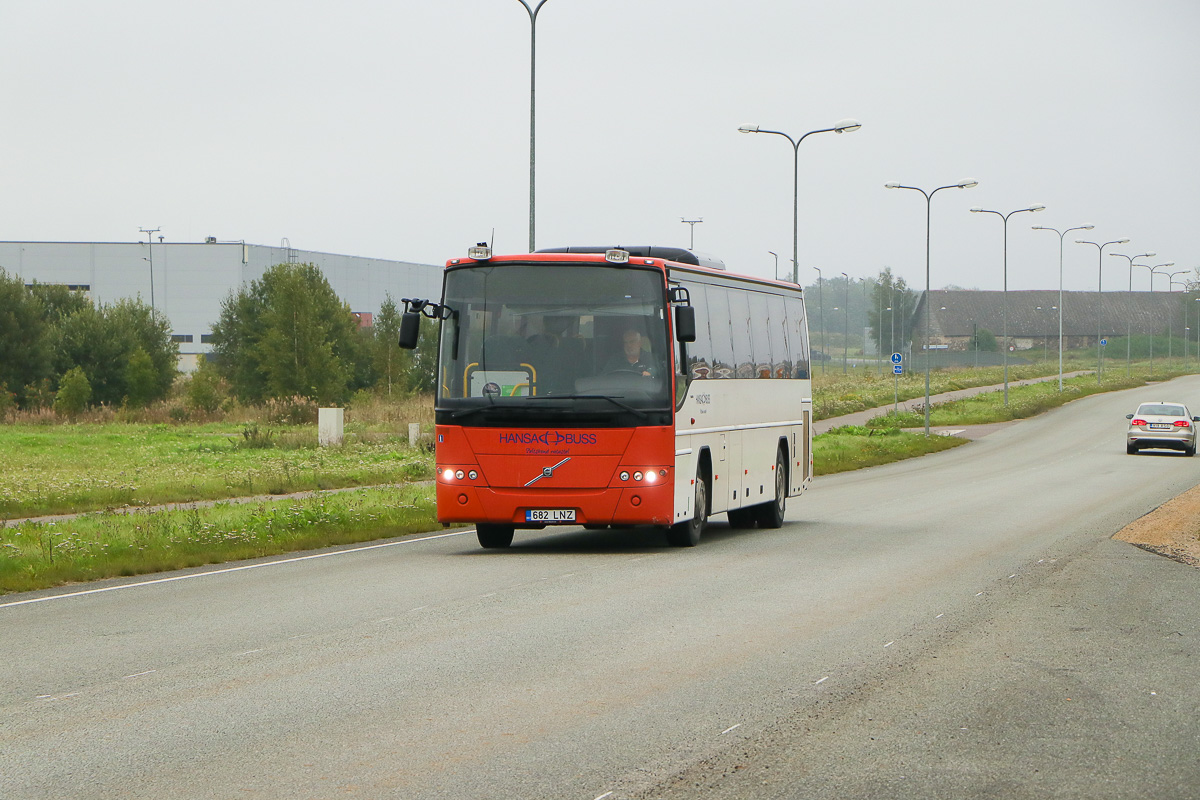Tallinn, Volvo 8700 № 682 LNZ