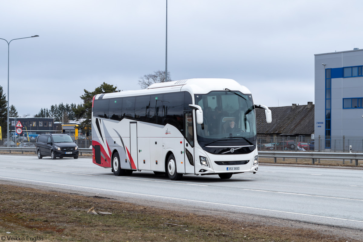 Pärnu, Volvo 9900 № 353 BGD